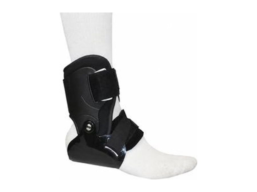 Low-Profile Hinged Ankle Brace